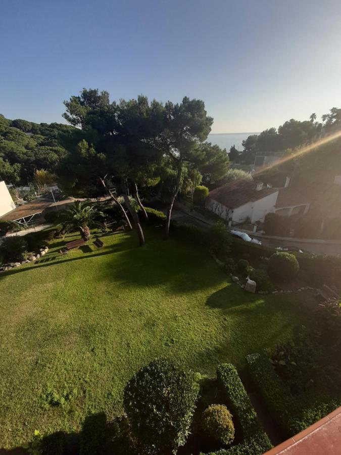 White Stones Beach In Sant Pol De Mar Εξωτερικό φωτογραφία